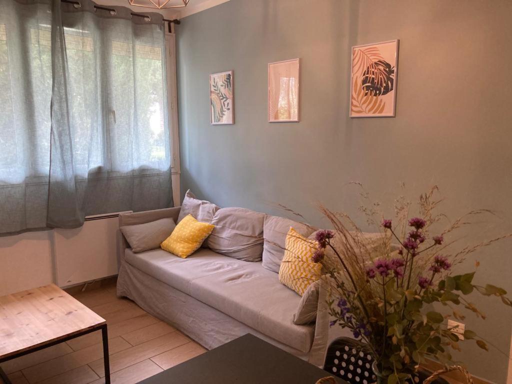 Sous Le Soleil - Appartement Calme Et Proche Du Centre Ville Монпелие Екстериор снимка